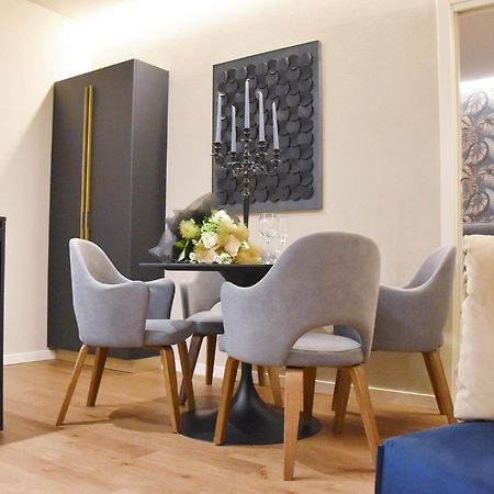 Nuova Cafe' Suite ซาลิเช แตร์เม ภายนอก รูปภาพ