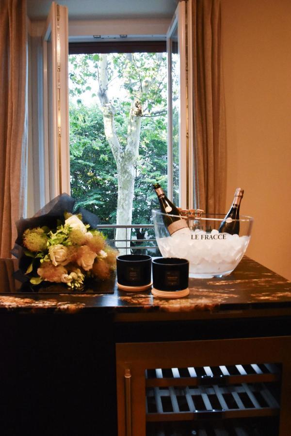 Nuova Cafe' Suite ซาลิเช แตร์เม ภายนอก รูปภาพ