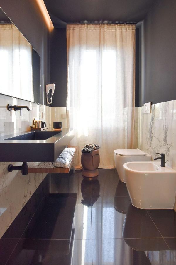 Nuova Cafe' Suite ซาลิเช แตร์เม ภายนอก รูปภาพ